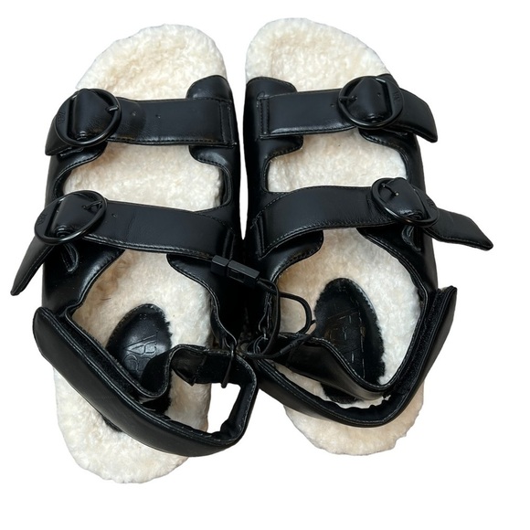 Zara fleece lined two strap buckle sandals in black - Picture 6 of 11